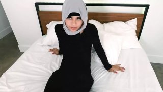 Fuck Math, Fuck Me! - Muslim Schoolgirl Masturbates & Gets Shagged in Her Bed... 